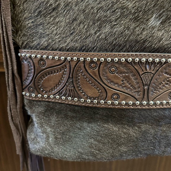 American Darling Brown and Tan Interior Bag - Picture 5 of 7